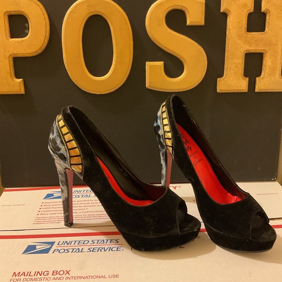Shoes - Black Velvet Peep-Toe High Heels with Gold Accent